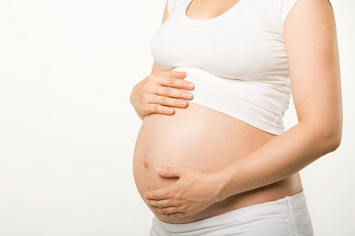Bà bầu mang thai 3 tháng đầu không nên ăn gì?